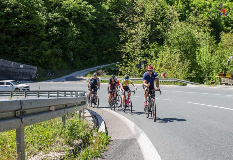 Prošli su najteži dio rute - Biciklistička karavana iz Mostara uspješno stigla u Kiseljak 